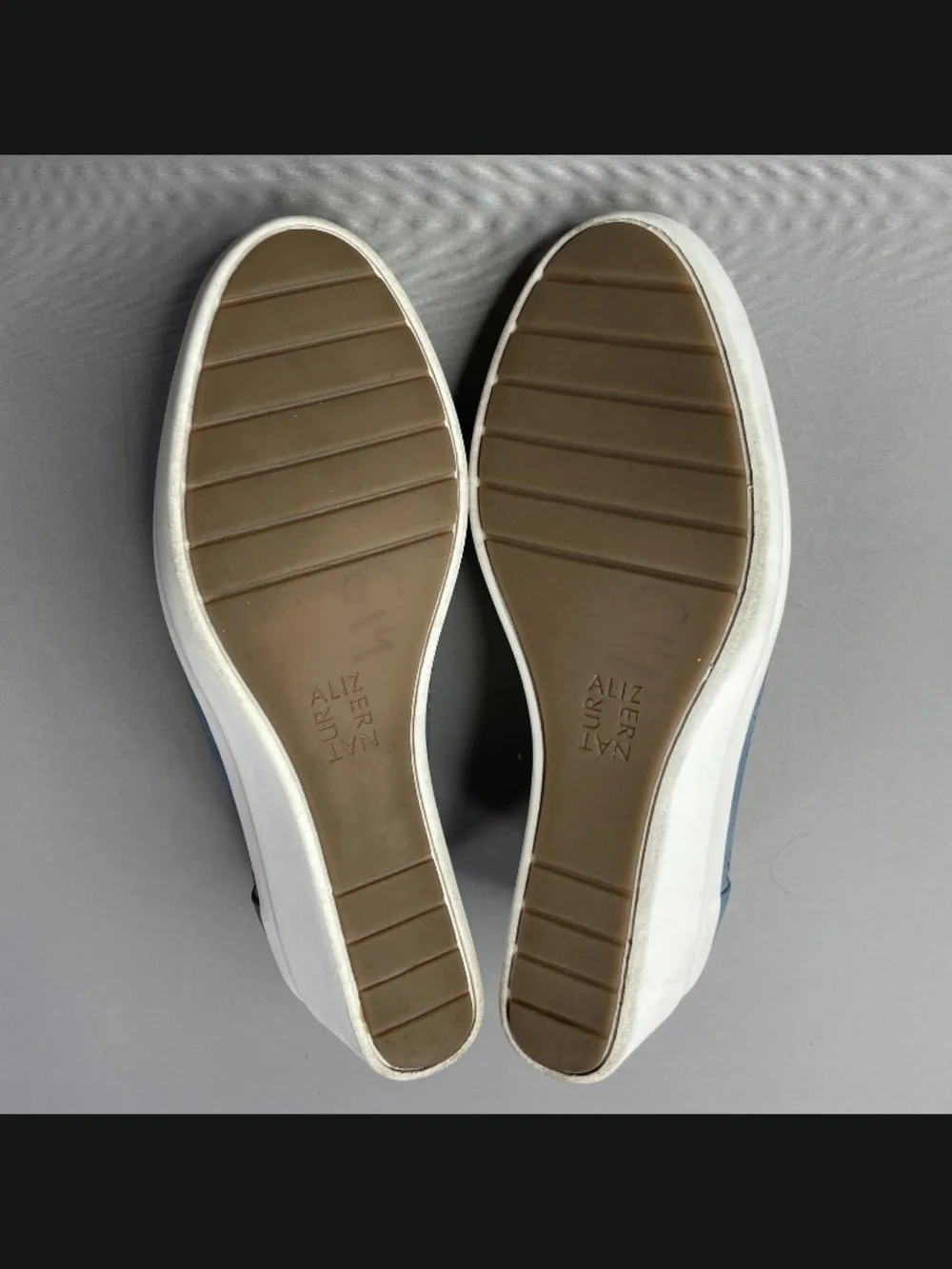 Naturalizer Shoes Womens 6 blue white suede leather sam 2 wedge heels summer